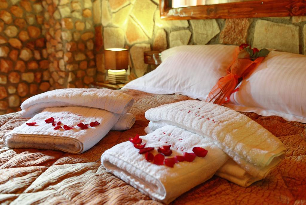 קאטו זאכלורו Oneiro Resort מראה חיצוני תמונה