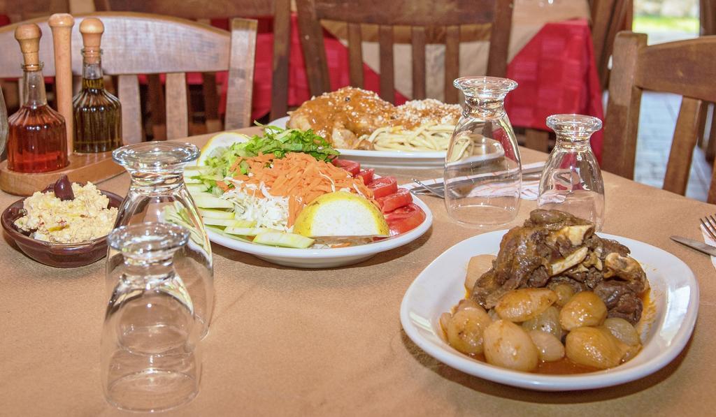 קאטו זאכלורו Oneiro Resort מראה חיצוני תמונה