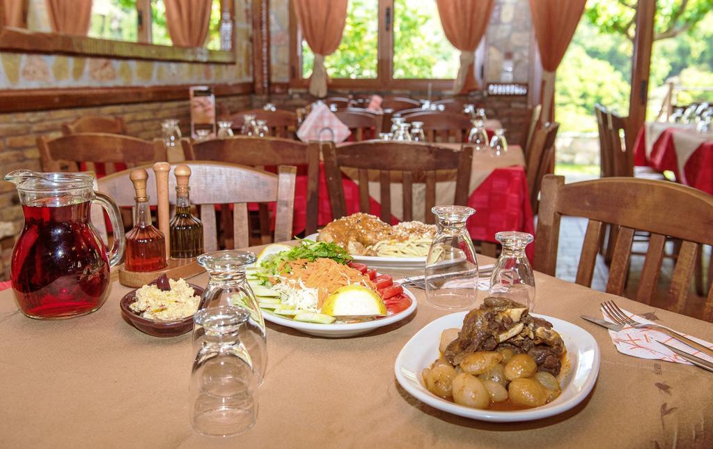 קאטו זאכלורו Oneiro Resort מראה חיצוני תמונה