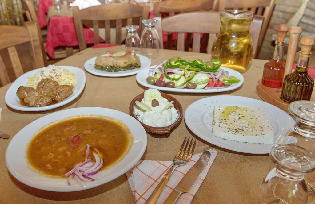 קאטו זאכלורו Oneiro Resort מראה חיצוני תמונה