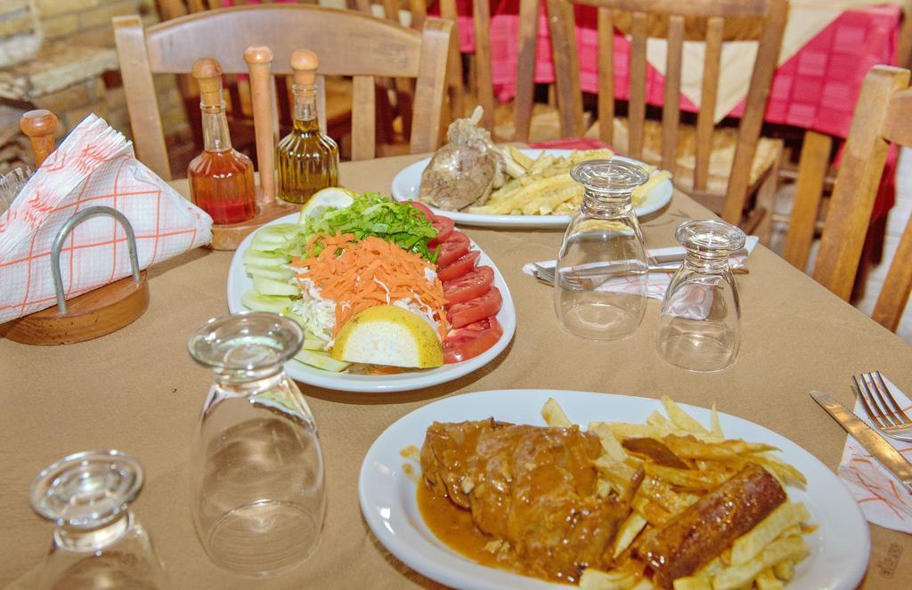 קאטו זאכלורו Oneiro Resort מראה חיצוני תמונה